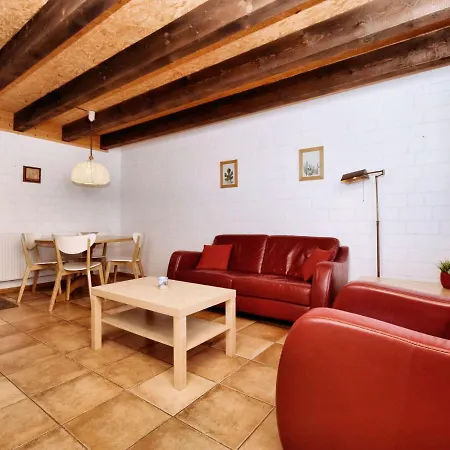펜션 Peaceful Holiday In Butgenbach With Garden